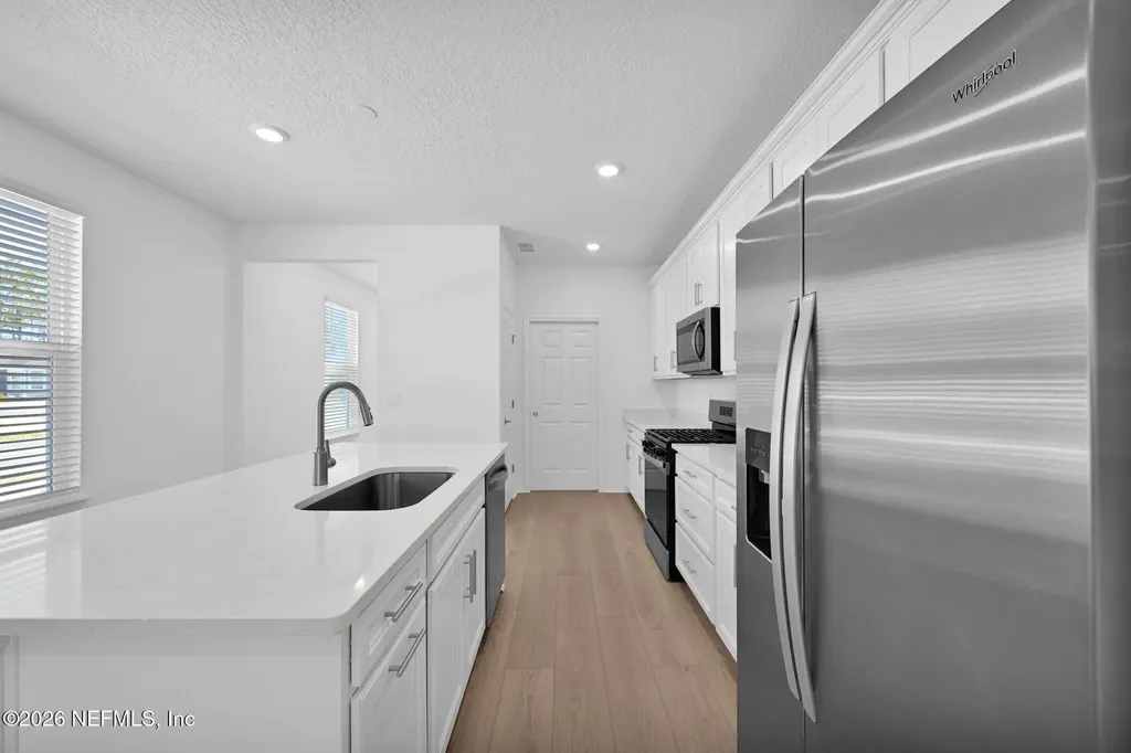 693 Continuum Loop Yulee FL 32097