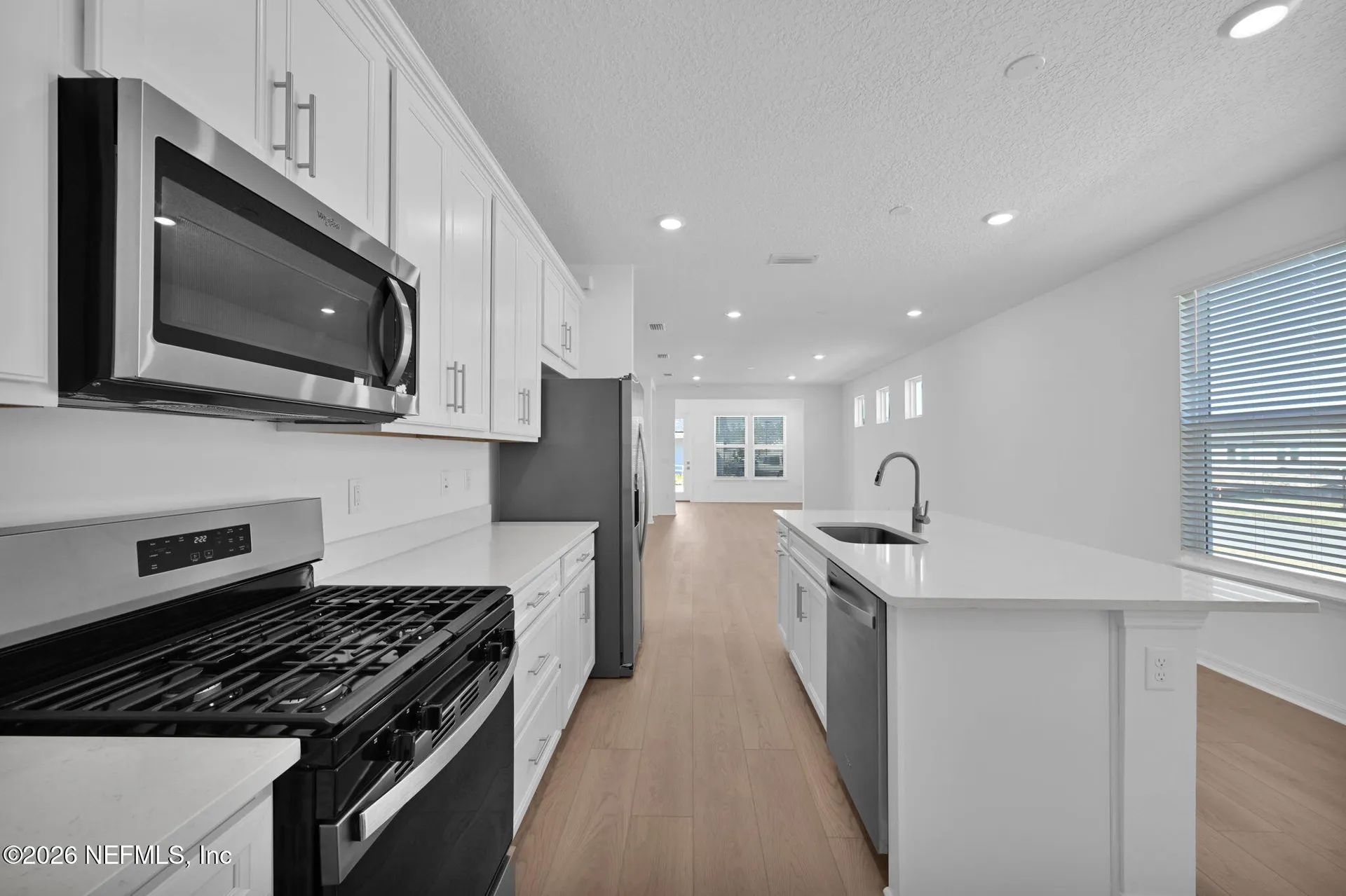 693 Continuum Loop Yulee FL 32097