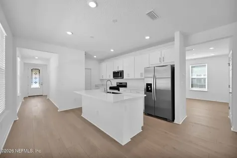 693 Continuum Loop Yulee FL 32097