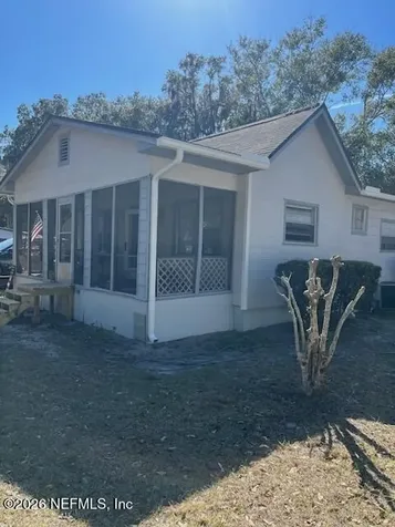 319 Pine Avenue S Green Cove Springs FL 32043