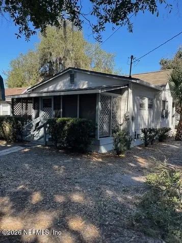 319 Pine Avenue S Green Cove Springs FL 32043