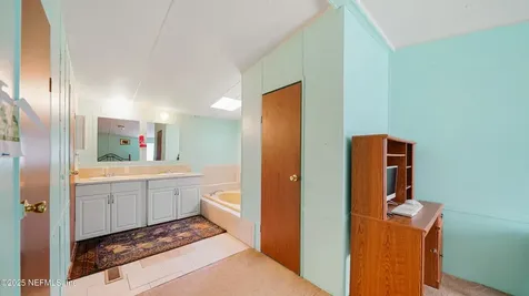 10254 Roadway Drive Jacksonville FL 32225