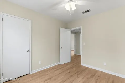 4817 Manchester Road Jacksonville FL 32210