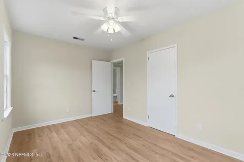 4817 Manchester Road Jacksonville FL 32210