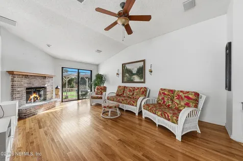 407 Naugatuck Drive Jacksonville FL 32225