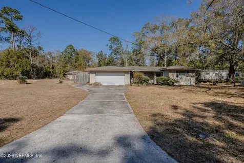 8133 Mc Glothlin Street Jacksonville FL 32210