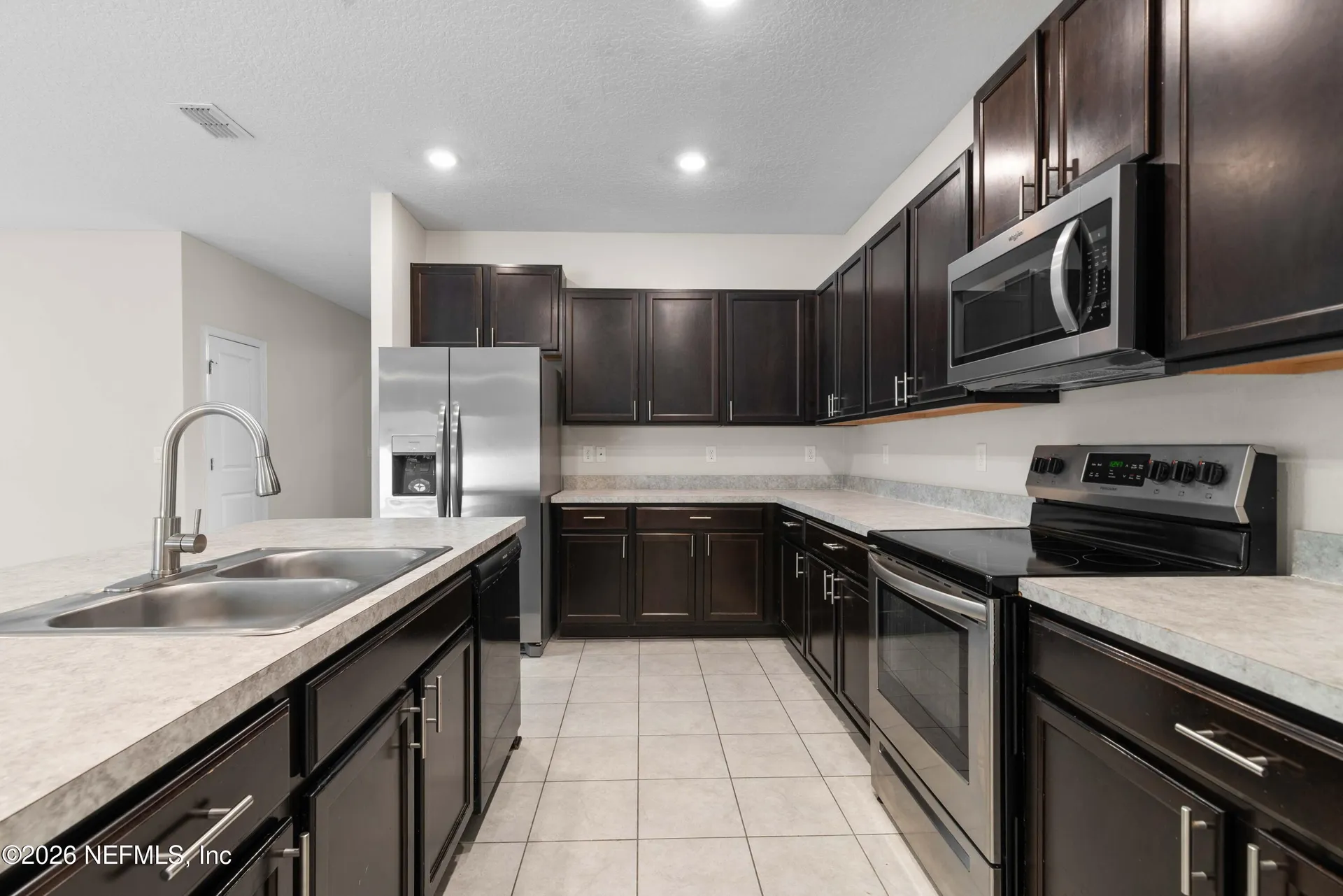 5556 Kellar Circle Jacksonville FL 32218