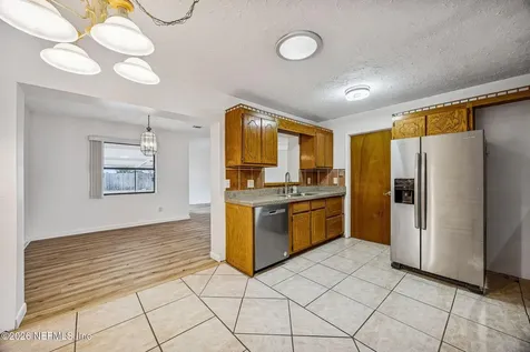 8338 Dobry Court Jacksonville FL 32221