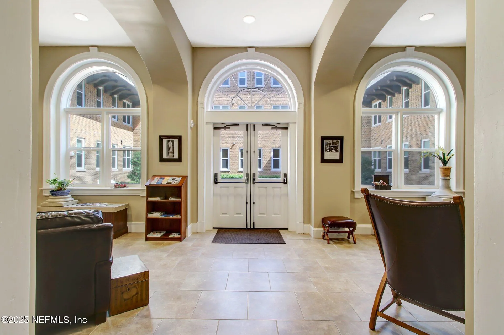 2525 College Street Jacksonville FL 32204