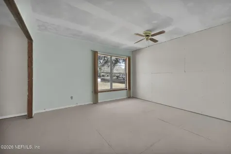 929 Lake Asbury Drive Green Cove Springs FL 32043