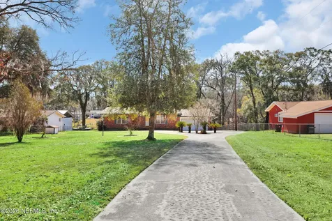 929 Lake Asbury Drive Green Cove Springs FL 32043