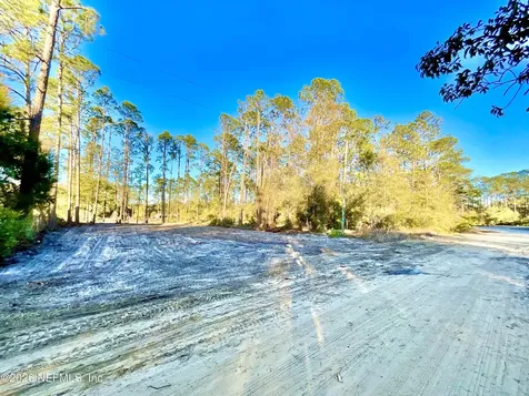 104 Howard Drive Interlachen FL 32148