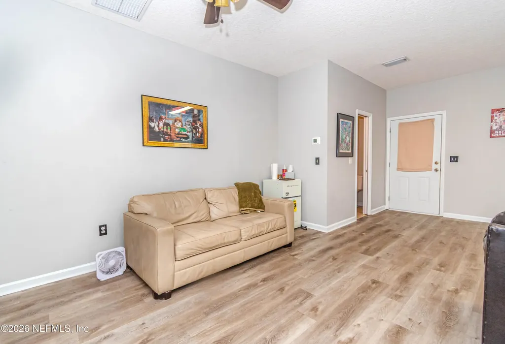 8139 Hunters Ridge S Glen St. Mary FL 32040
