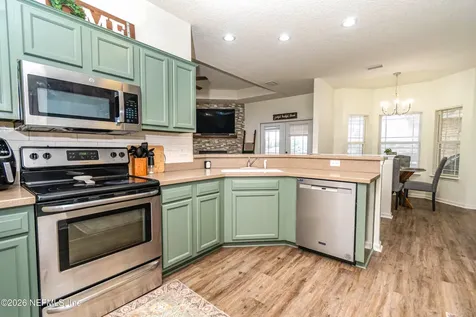 8139 Hunters Ridge S Glen St. Mary FL 32040