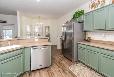 8139 Hunters Ridge S Glen St. Mary FL 32040