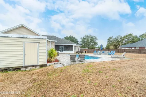 8139 Hunters Ridge S Glen St. Mary FL 32040