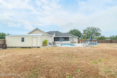 8139 Hunters Ridge S Glen St. Mary FL 32040