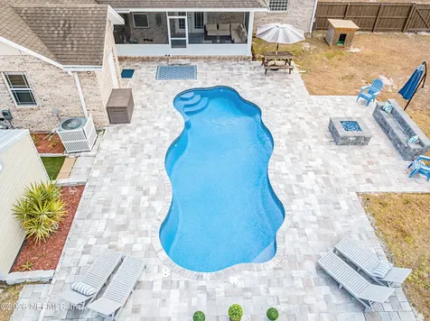 8139 Hunters Ridge S Glen St. Mary FL 32040
