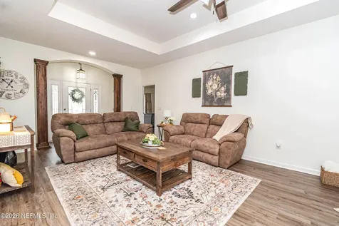 8139 Hunters Ridge S Glen St. Mary FL 32040
