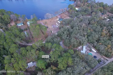 113 Lake Edge Trail Interlachen FL 32148