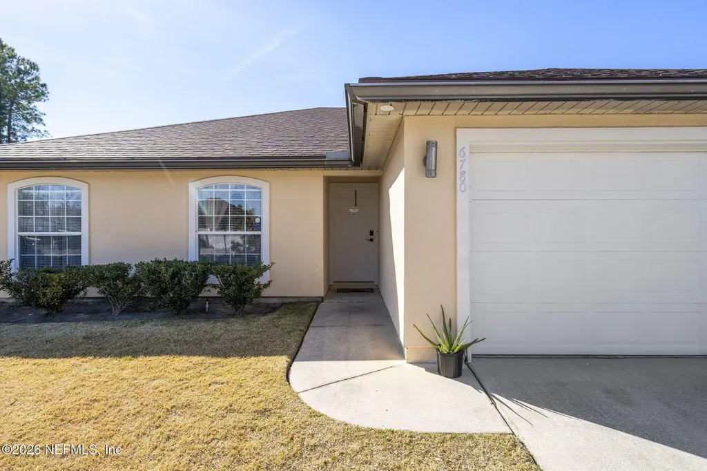 6780 Gentle Oaks Drive Jacksonville FL 32244