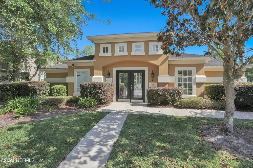 12337 Sand Pine Court Jacksonville FL 32226
