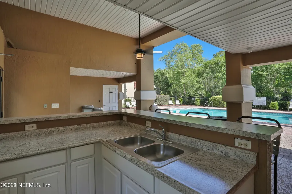 12337 Sand Pine Court Jacksonville FL 32226