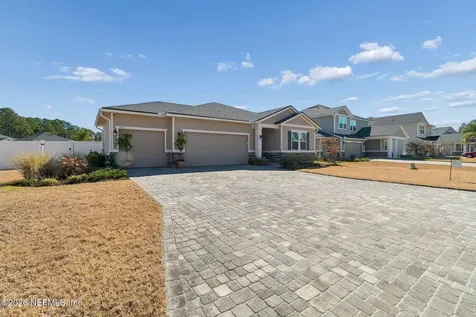 855 Flach Drive St. Johns FL 32259