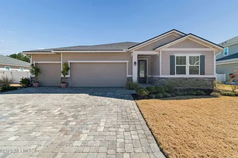 855 Flach Drive St. Johns FL 32259