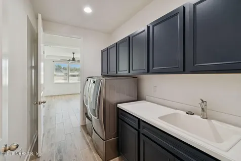 855 Flach Drive St. Johns FL 32259