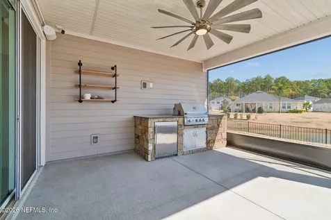 855 Flach Drive St. Johns FL 32259