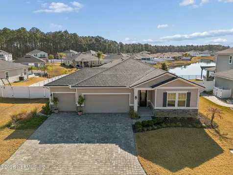 855 Flach Drive St. Johns FL 32259