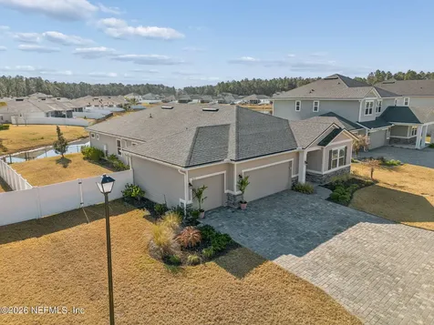 855 Flach Drive St. Johns FL 32259