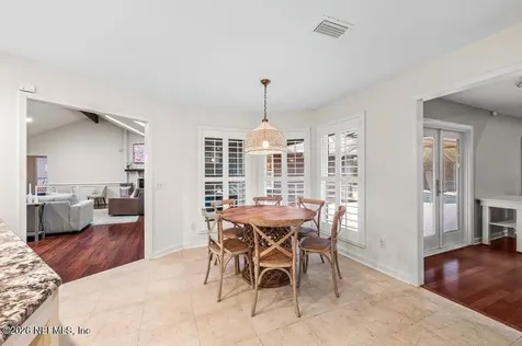 8119 Wekiva Lane Jacksonville FL 32256