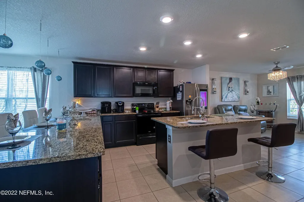 8687 Lake George Circle W Macclenny FL 32063