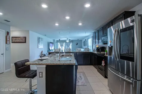 8687 Lake George Circle W Macclenny FL 32063