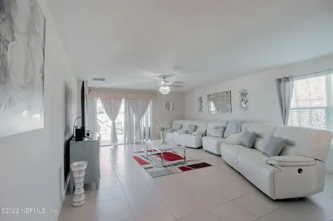 8687 Lake George Circle W Macclenny FL 32063