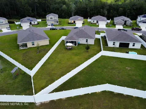 8687 Lake George Circle W Macclenny FL 32063