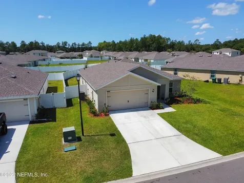 8687 Lake George Circle W Macclenny FL 32063