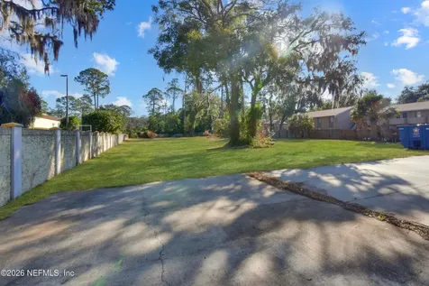 5953 Roosevelt Boulevard Jacksonville FL 32244