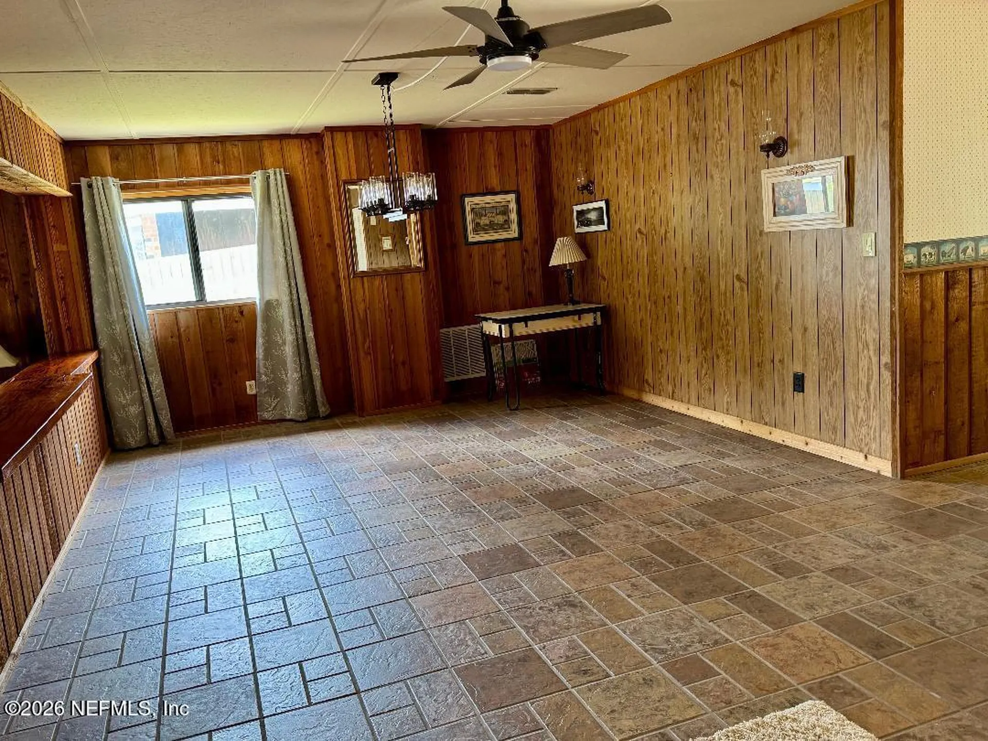 186 Little Orange Lake Drive Hawthorne FL 32640