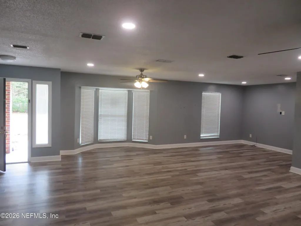 2464 Hopkins Street Orange Park FL 32073