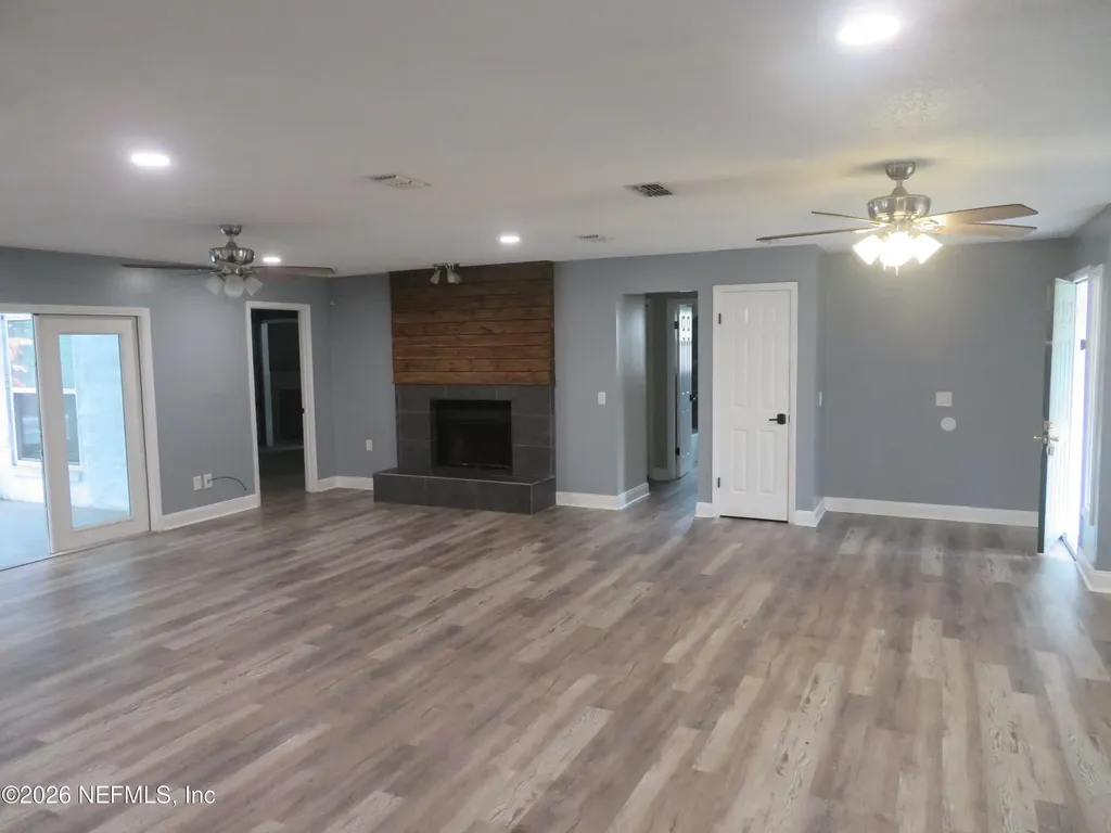 2464 Hopkins Street Orange Park FL 32073