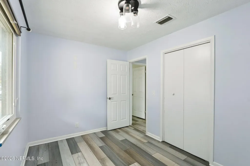 7957 Jolliet Drive Jacksonville FL 32217