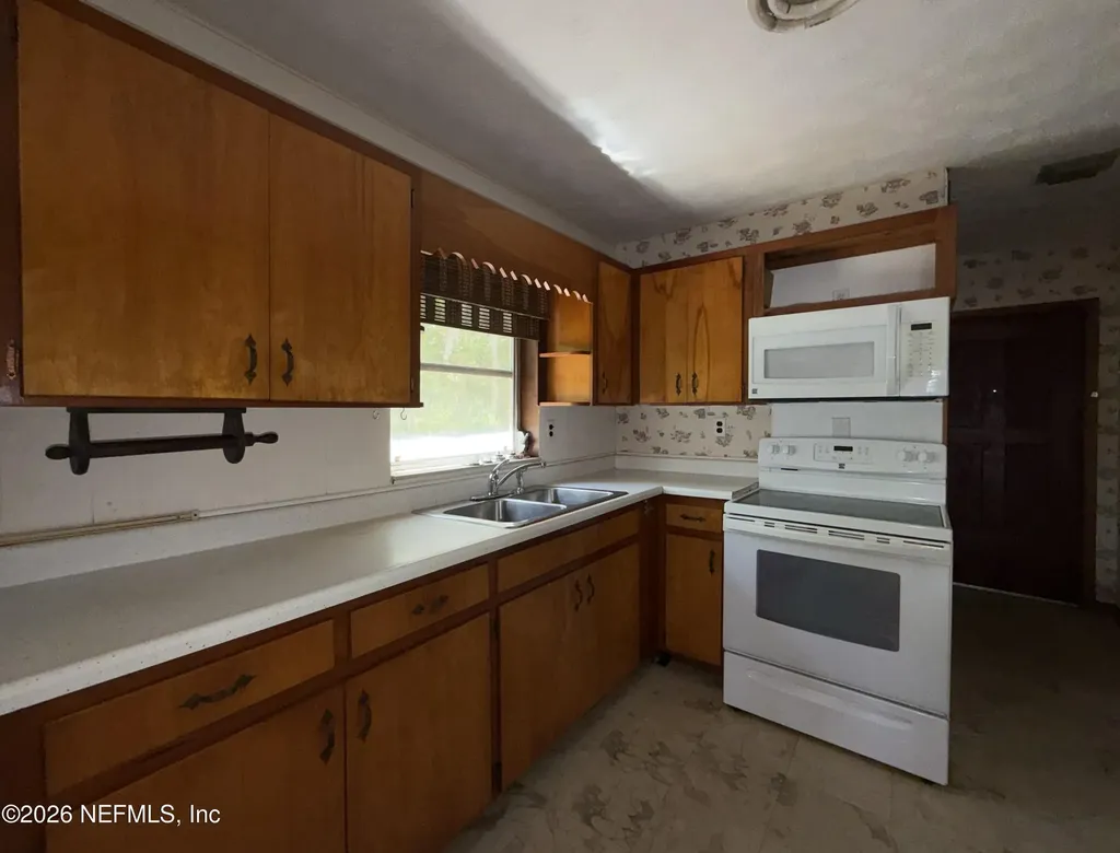 5943 White Sands Road Keystone Heights FL 32656