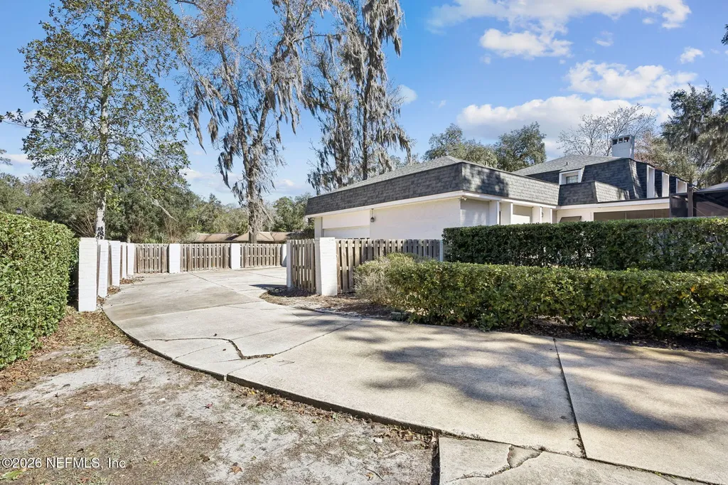 8012 Shady Grove Road Jacksonville FL 32256