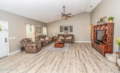 11630 Silver Meadow Drive Glen St. Mary FL 32040