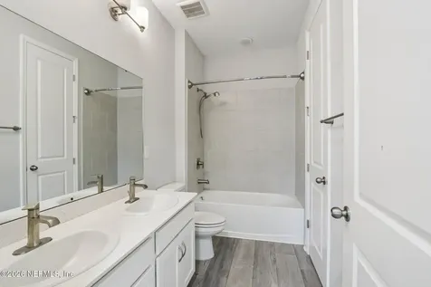 32 Verdure Street St. Johns FL 32259