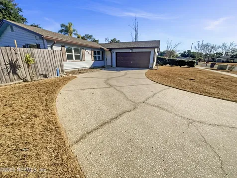 6065 Caprice Drive Jacksonville FL 32244