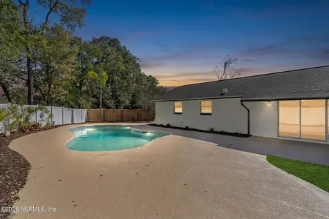 4801 Black Pine Court Jacksonville FL 32210
